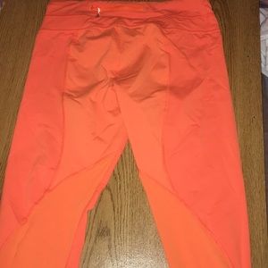 orange Lululemon yoga pants!💞